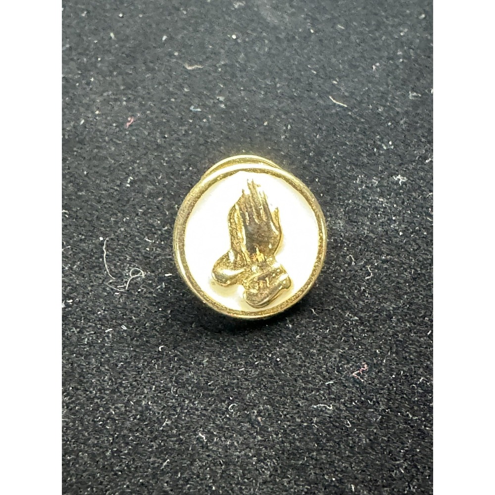 Praying Hands Lapel Pin Back Gold Tone White Enamel Hat Tie Tack Prayer Vintage
